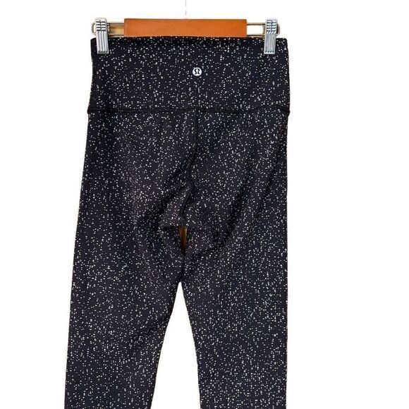 Lululemon Wunder Under High-Rise 7/8 Tight Magnetized Jacquard Black White size - Picture 14 of 15